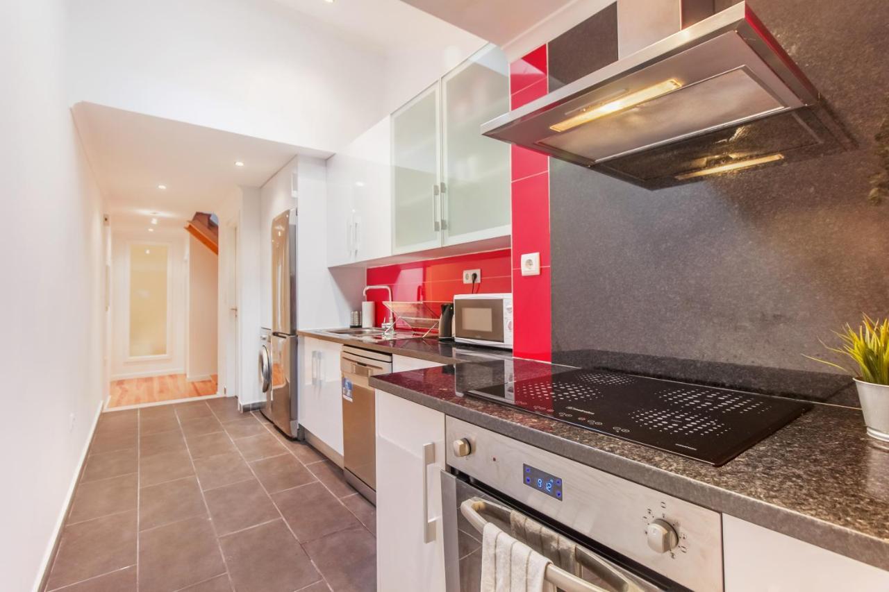 Alfama Lovely Duplex Apartment Lisbon